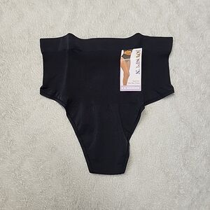 NWT Joyspun Women's Seamless Mid-Rise Shaping Thong Size XXL Black Soot
